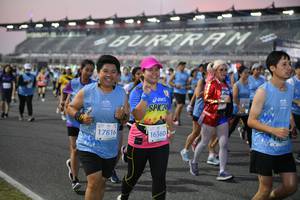 BIB: 52768, 80658
                            <button type="button" onclick="openModal(10462673)" class="btn btn-primary btn-sm float-right btn-popup" data-toggle="modal" data-target=".modal-high-quality">
                        <i class="fas fa-shopping-cart"></i> Add to Cart
                    </button>
                                            <button type="button" onclick="isThisMe(10462673, true)" class="btn btn-success btn-sm float-right btn-popup btn-isme hidden" data-toggle="tooltip" data-placement="bottom" title="นี่คือรูปของคุณใช่ไหม คลิกที่นี่เพื่อเอาเข้าอัลบั้ม">
                        <i class="fas fa-plus"></i> Add to album
                    </button>
                    <button type="button" onclick="isThisMe(10462673, false)" class="btn btn-warning btn-sm float-right btn-popup btn-isnotme hidden">
                        <i class="fas fa-ban"></i> Remove from album
                    </button>